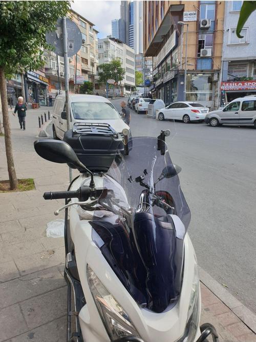 Honda Pcx Siperlik Ön Cam 2014 2017 Model 65cm Açıkfüme Renkli 4mm ORTA BOYLU CAM