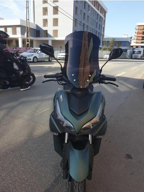 RKS Arome 125 Siperlik Ön Cam 2023 2024 Model 54cm Siyah Renkli 4mm