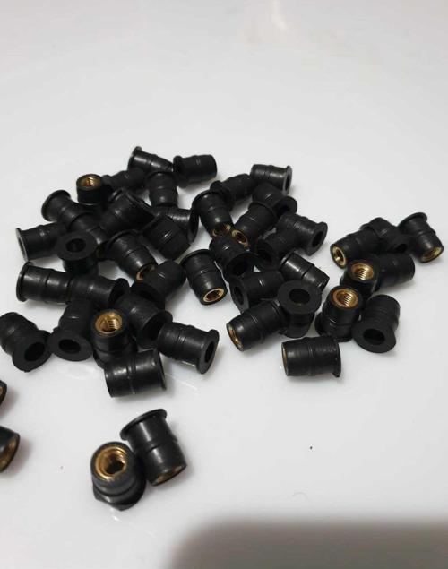 Motosiklet Siperlik Ön Cam Somunu ( M5 ) (25 Adet) 5x10x13mm