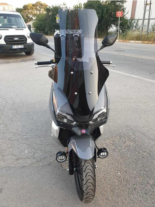 RKS Freccia 150 Siperlik Ön Cam 2022 2024 Model 78cm Açıkfüme Renkli 4mm UZUN CAM