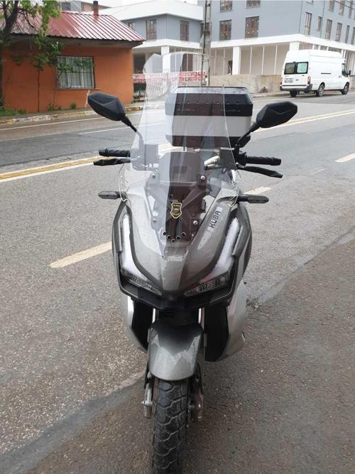 Küba Rubano 150 Siperlik Ön Cam 2023 2024 Model 65cm Şeffaf Renkli 4mm ORTA BOYLU CAM