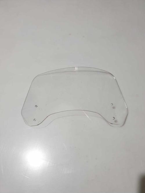 Rüzgar Saptırıcı Deflektör Camı 2 Delikli 3.5cm 35x15cm Şeffaf Renkli (SADECE CAM GÖNDERİLİR)