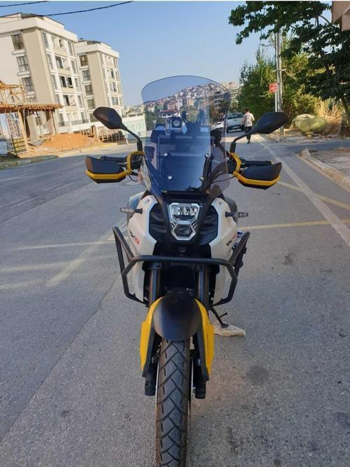 RKS QJ SVT 650 X Siperlik Ön Cam 2023 2024 Model 50cm Açıkfüme Renkli 4mm UZUN CAM