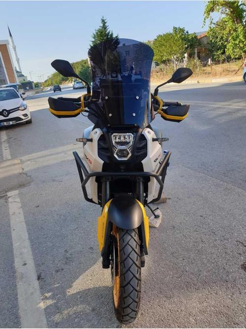 RKS QJ SVT 650 X Siperlik Ön Cam 2023 2024 Model 50cm Siyah Renkli 4mm