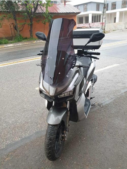 RKS Rubano 150 Siperlik Ön Cam 2023 2024 Model 65cm Siyah Renkli 4mm ORTA BOYLU Cam