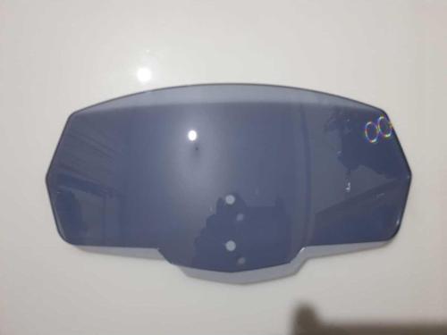 Rüzgar Saptırıcı Deflektör Camı Ortadan Aparatlı 30x12cm Açıkfüme Renkli (SADECE CAM GÖNDERİLİR)