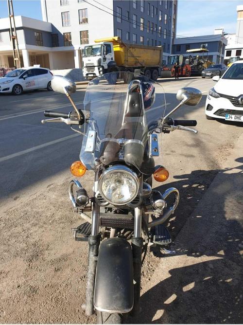 Küba Süperlight 125 Siperlik Ön Cam 2008 2024 Model 53cm Şeffaf Renkli 4mm APARAT GÖNDERİLMEYECEK