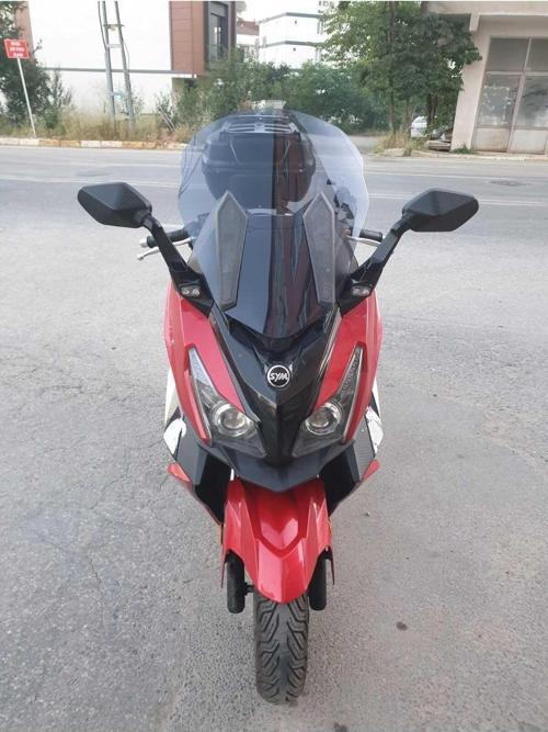 Sym Cruisym 250 Siperlik Ön Cam 2018 Model 57cm Açıkfüme Renkli 4mm UZUN CAM