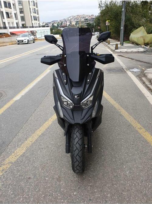 Kymco DTX 250 Siperlik Ön Cam 2024 Model 55cm Siyah Renkli 4mm Elcik Model