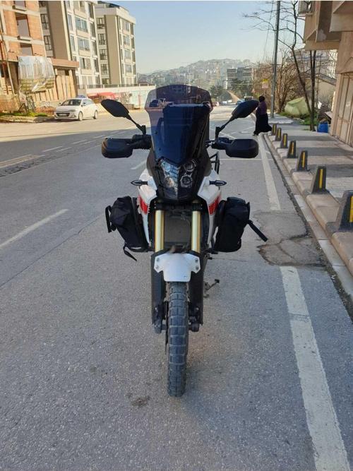 Yamaha Tenere Rall 700 Siperlik Ön Cam 2019 2023 Model 39cm Siyah Renkli 4mm