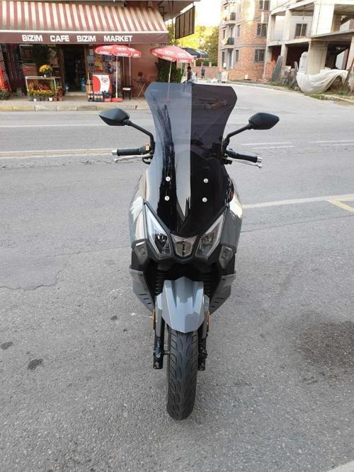 Sym Joyride 300 Siperlik Ön Cam 2023 2024 Model 65cm Siyah Renkli 4mm ORTA BOYLU CAM