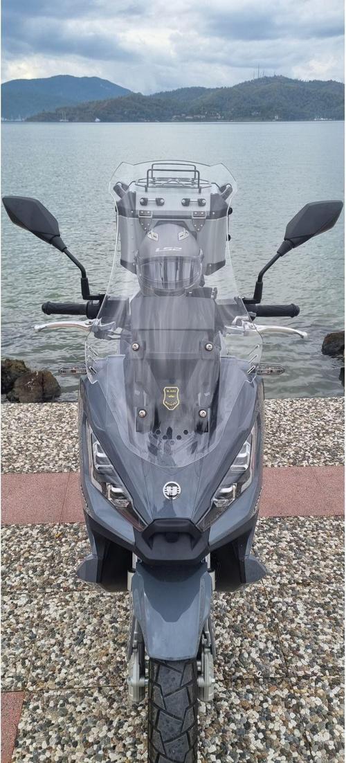 Yuki Xway 125 Siperlik Ön Cam 2023 2024 Model 65cm Şeffaf Renkli 4mm ORTA BOYLU CAM