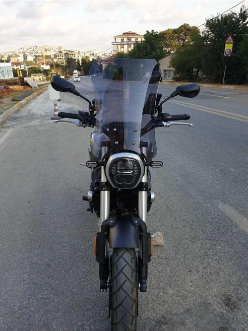 Voge ACX 525 Siperlik Ön Cam 2023 2024 Model 58cm Açıkfüme Renkli 4mm
