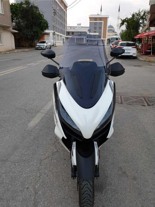 Zontes 350 E Siperlik Ön Cam 2022 2023 Model 70cm Açıkfüme Renkli 4mm