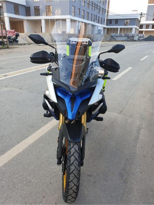 Voge DSX 525 Siperlik Ön Cam 2023 2024 Model 56cm Şeffaf Renkli 4mm SPORTİF MODEL