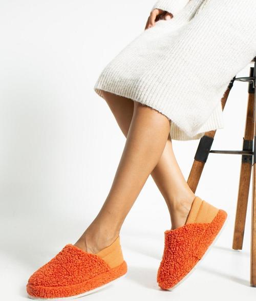 Kadın Lastikli Kaymaz Taban Peluş Ev Botu Panduf TS1153