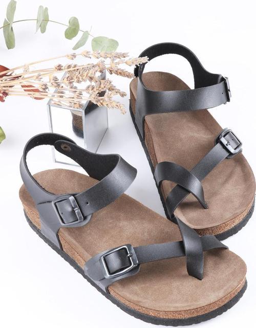 Kadın Parmak Arası Sandalet TS1134
