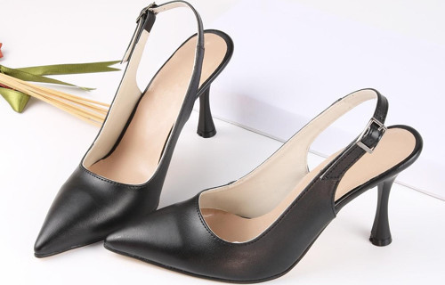 Kadın Stiletto Sivri Burun Arkası Açık Topuklu Ayakkabı TS1143