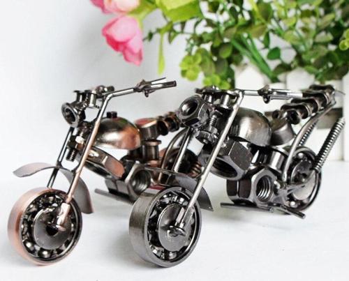 El Yapimi Dekoratif Metal Motor
