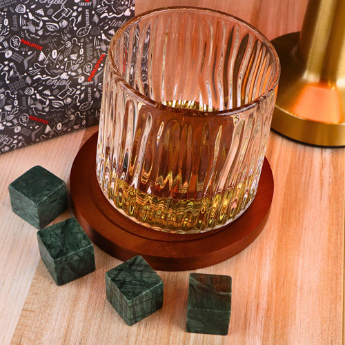 Bardak Altlıklı 360° Dönen Viski Bardağı ve Granit Viski Taşı