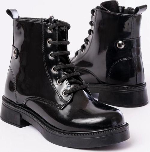 Siyah Rugan Bağcıklı Fermuarlı Günlük Kadın Bot