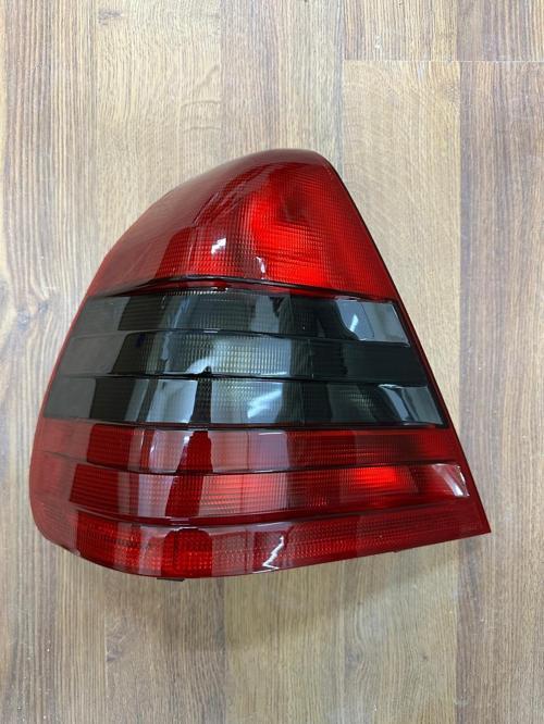 Mercedes W202 Arka Sol Stop Lambası Füme 1997-2000