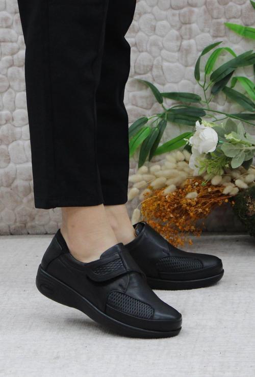 4150 Comfort Hakiki Deri Kemik Çıkıntısına Özel Kadın Ayakkabı