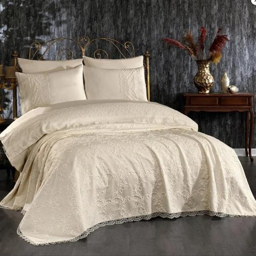 Juliette Dantelli Nevresim Takımı Ve Pike 7 Parça Seti Bej Çift Kişilik