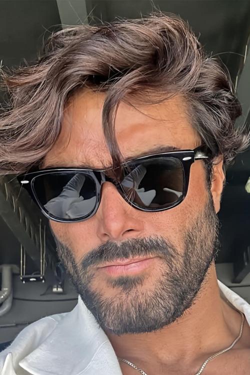 Wayfarer Eğimli Siyah Erkek Güneş Gözlüğü