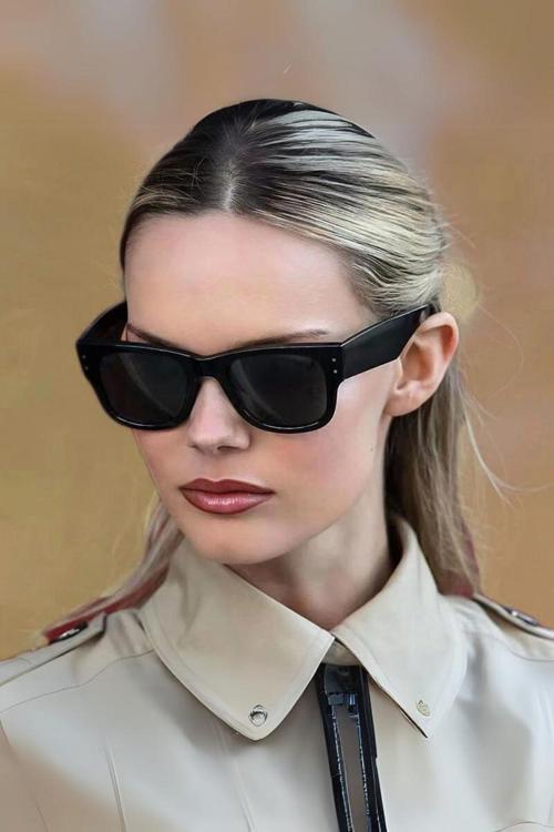 Mega Wayfarer Kadın Güneş Gözlüğü