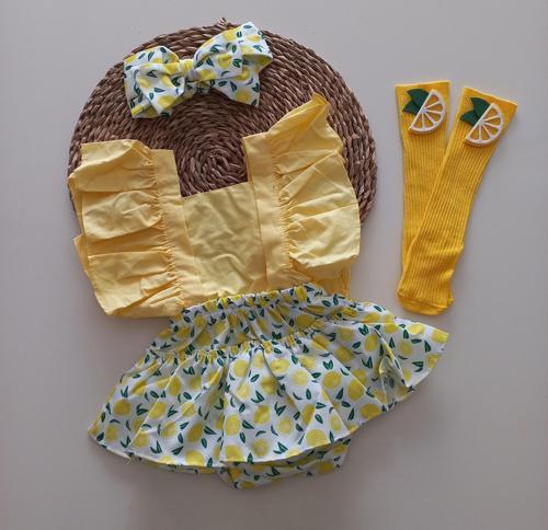 Kız Bebek Limon Desenli Fırfırlı Salopet Bandana Figürlü Çorap Takım