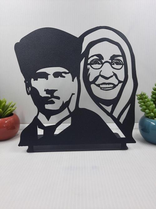 Atatürk Ve Annesi Zübeyde Hanım Masaüstü Metal Biblo - Ev - Ofis Dekoru - Hediye Biblo - 20x20 Cm