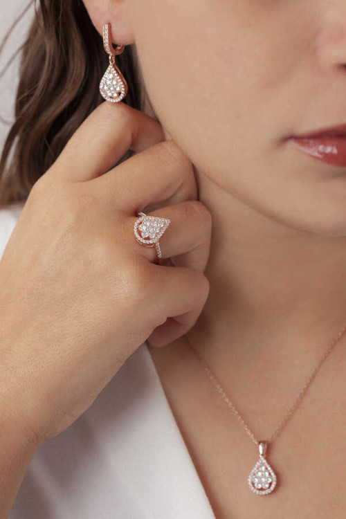 Damla Baget Kadın Gümüş Set Rose S52RB 925