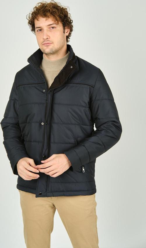 Erkek İçi Kürklü Dik Yaka Çıtçıt ve Fermuar Kapamalı Mont Kaban 5300 Lacivert