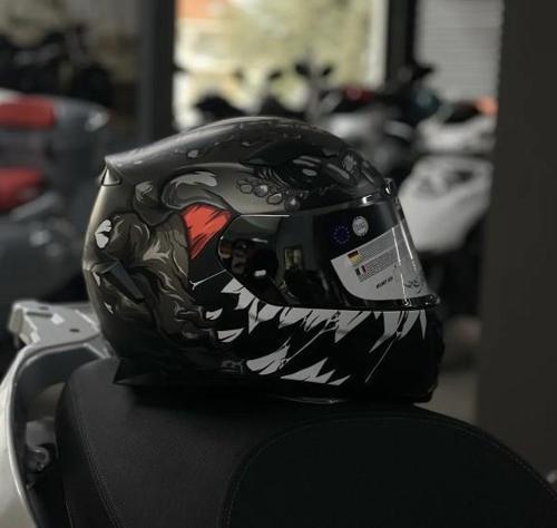 820 Full Face Aynalı Vizör Kapalı Motosiklet Kaskı L Beden Monster Model