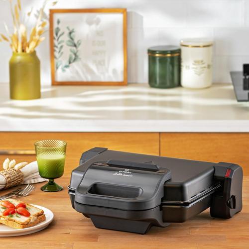 Bella Gusto Tost Makinesi Siyah