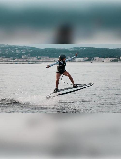 Awake Ravik S 22 JetBoard Elektrikli Sörf Tahtası