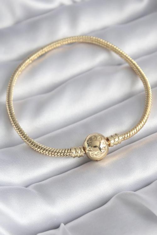 Pirinç Gold Renk İşleme Detay Model Kadın Bileklik