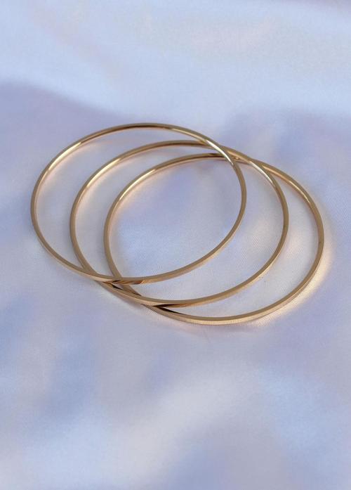 Çelik Gold Renk Ajda Model Kadın 65 mm Bilezik Bileklik