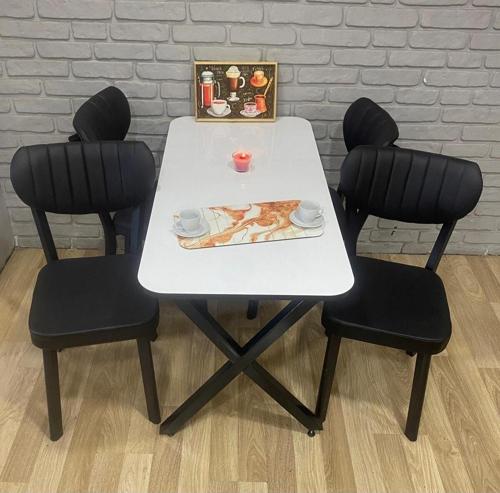 Masa Takımı Yemek Masası Mutfak Masası 70x110Beyaz Elma 4Lü Sandalye