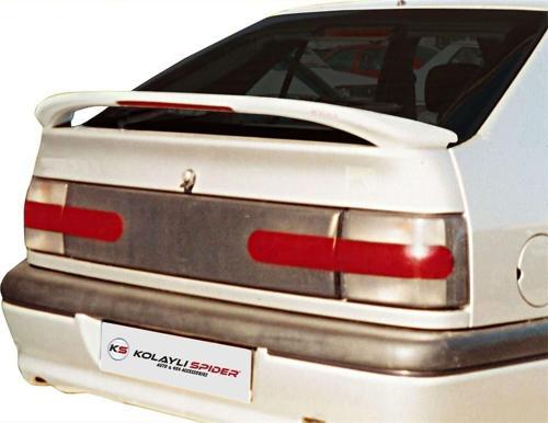 Renault 19 HB Spoiler Bagaj Yüksek (Işıklı) Fiber 1993-2000
