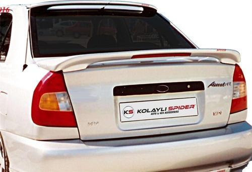 Hyundai Accent LC Spoiler Bagaj Yüksek (Işıklı) Fiber 2000-2003