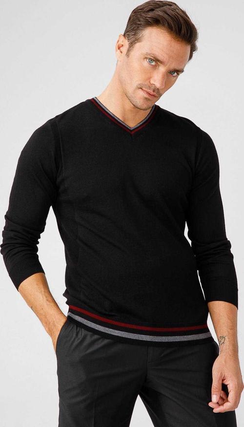 Erkek Yaka Kenarı Çizgili V Yaka Yün Kazak 02421613 Siyah