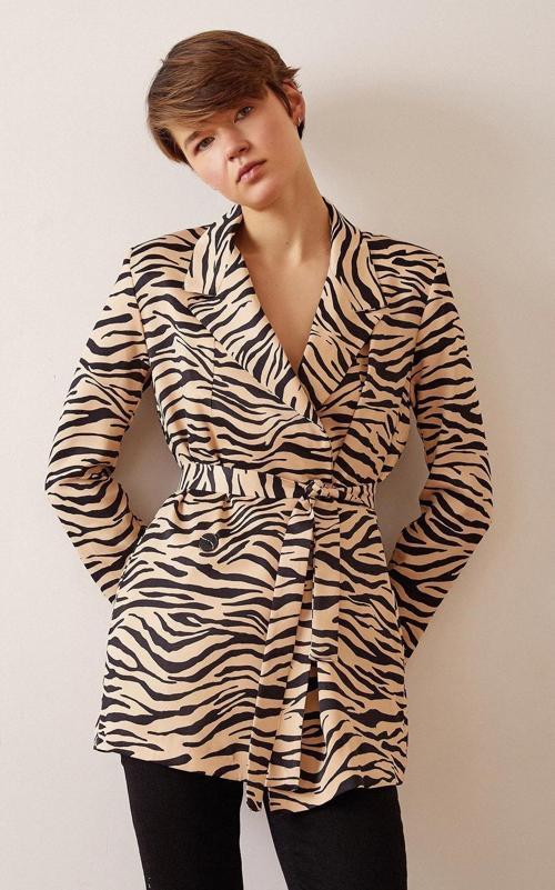 Düğmeli Kuşaklı Blazer Ceket Leopar