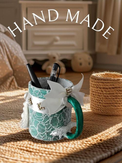 El Yapımı Dantelli ve inci Süslemeli masaüstü Porselen Saksılık / kalemlik Şık ve Zarif Dekoratif