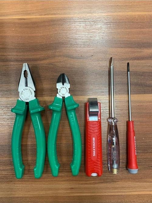 Elta 5 Parça Usta Seti 180 Mm Elta Pense 160 Mm Elta Yan Keski Set