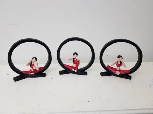 Görmedim Duymadım Bilmiyorum Yogacı Kızlar