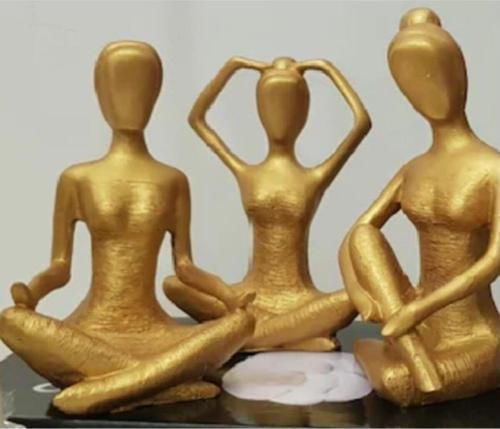 Ev Dekorasyon Üçlü Yoga Yapan Kızlar Gold Renk