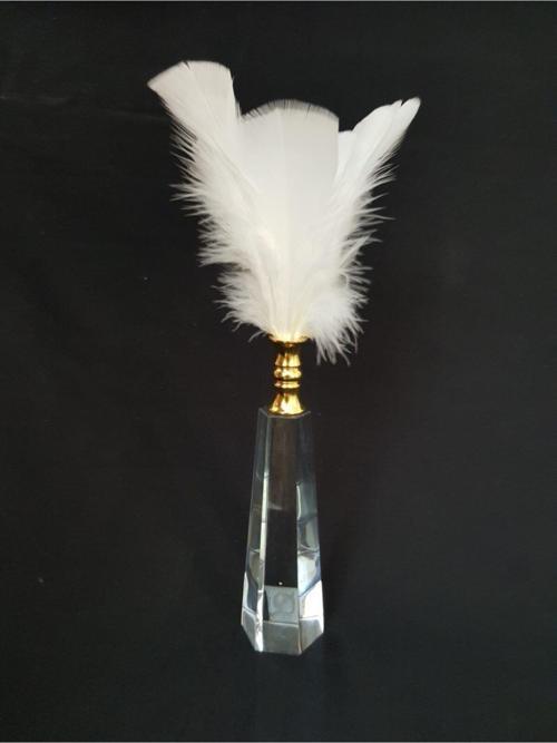 Beyaz Tüy Gold Ağız Cam Dekor