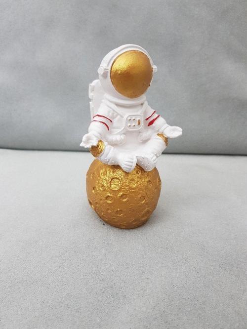 Astronot Biblo Dekor